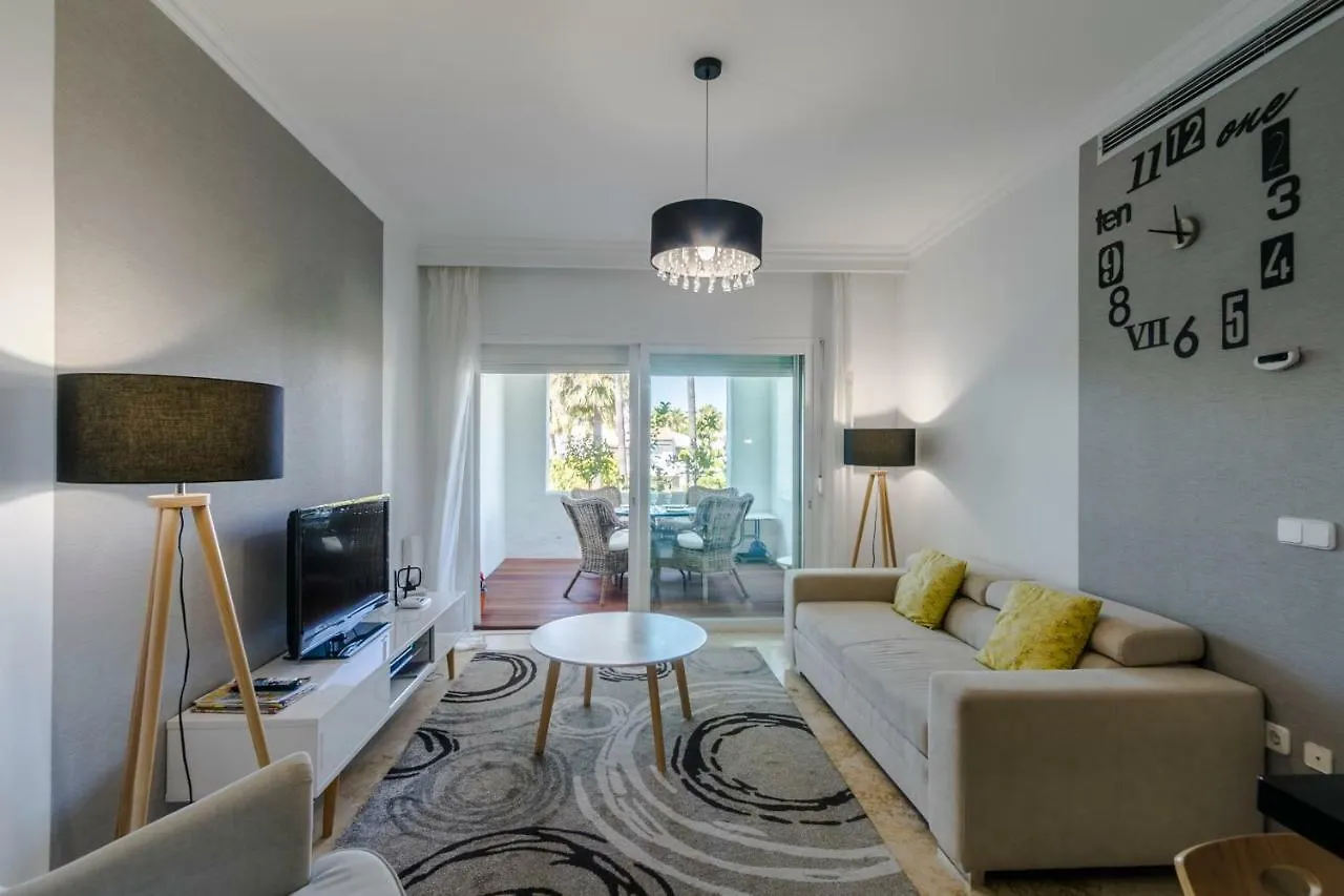 Costa Del Sol Beach Apartment Estepona 0*,